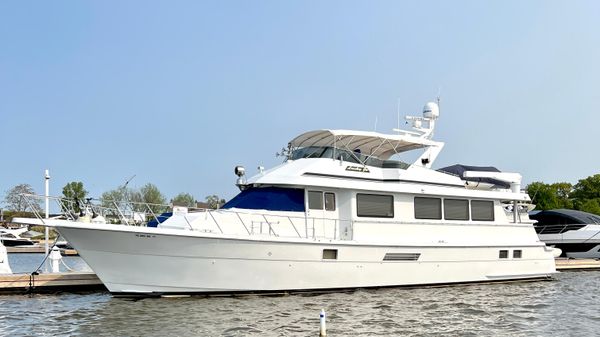 Hatteras 74 Motor Yacht 