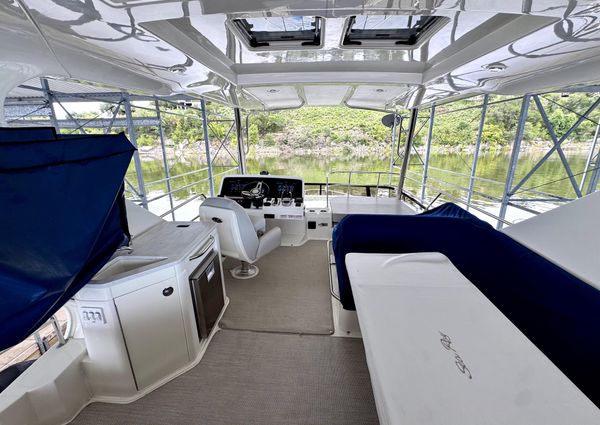 Sea Ray Fly 460 image