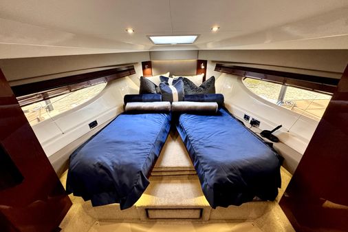 Sea Ray Fly 460 image