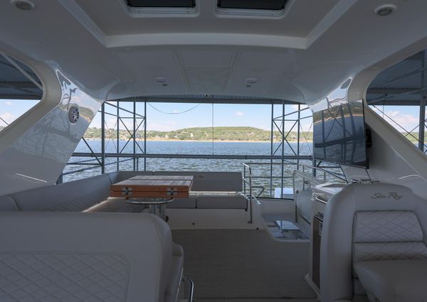 Sea Ray Fly 460 image