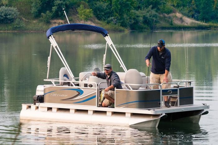 2019 Gillgetter 7515 Fishmaster - Pontoon World