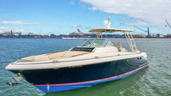 Chris-Craft Launch 36