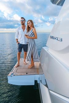 Jeanneau DB|43 Outboard image