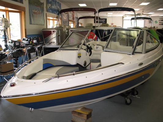 Campion Chase 480ob Bowrider - main image