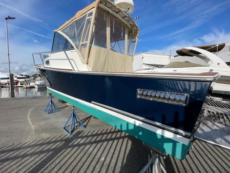 Legacy Yachts 28 image