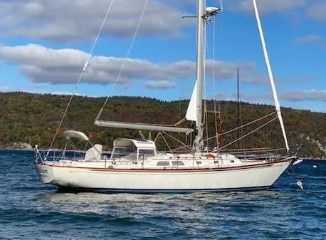 Hinckley Sou'wester 42