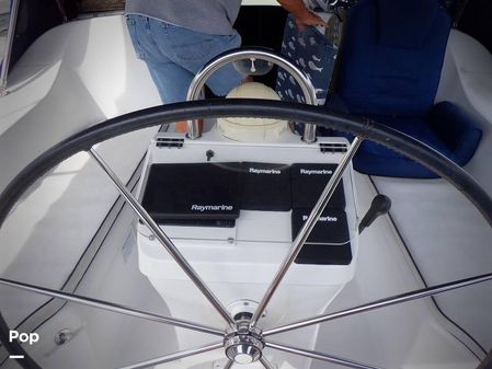 Beneteau Oceanis 393 image