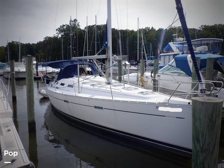 Beneteau Oceanis 393 image