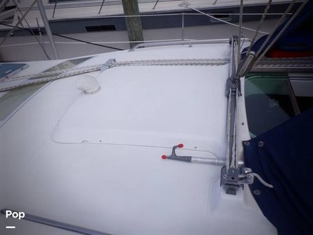 Beneteau Oceanis 393 image