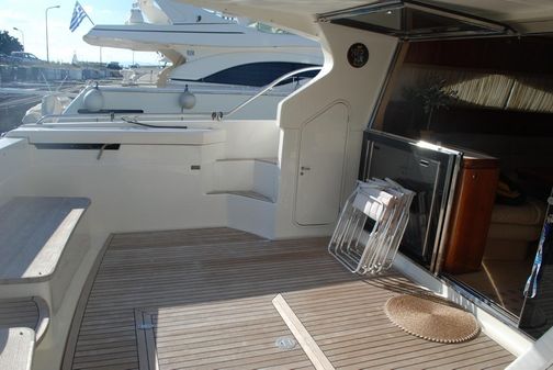 Ferretti Yachts 620 image