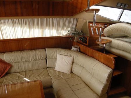 Ferretti Yachts 620 image