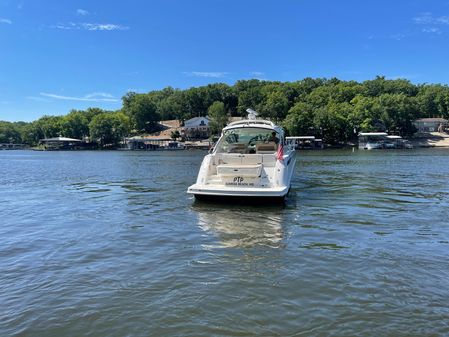 Sea Ray 410 Sundancer image