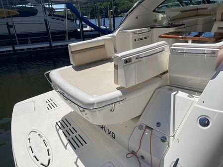 Sea Ray 410 Sundancer image