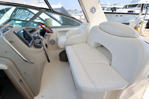 Sea Ray 340 Sundancer image