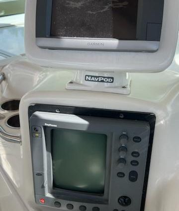 Sea Ray 400 image