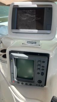 Sea Ray 400 image