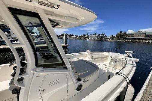 Boston Whaler 280 Dauntless image