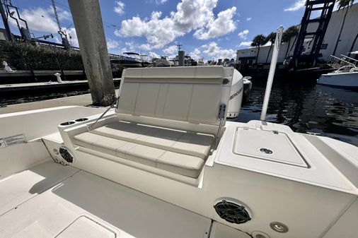 Boston Whaler 280 Dauntless image