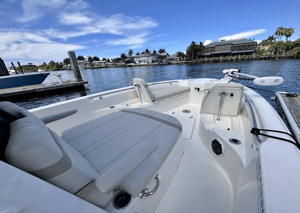 Boston Whaler 280 Dauntless image