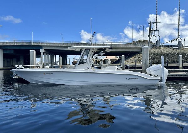 Boston Whaler 280 Dauntless image