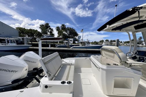 Boston Whaler 280 Dauntless image