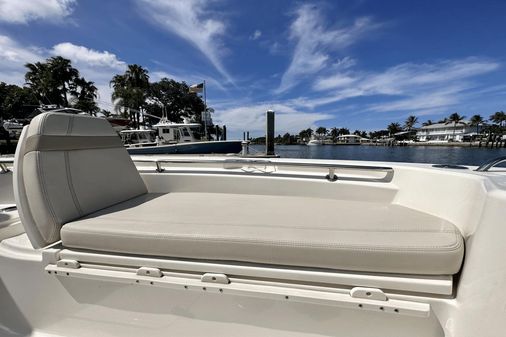 Boston Whaler 280 Dauntless image