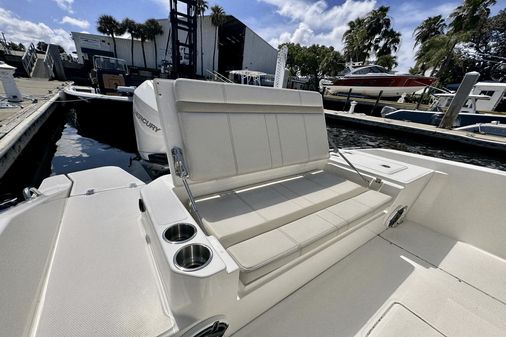 Boston Whaler 280 Dauntless image