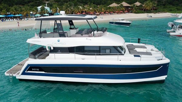 Fountaine Pajot MY6 