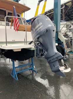 Ranger Tugs R-23 image