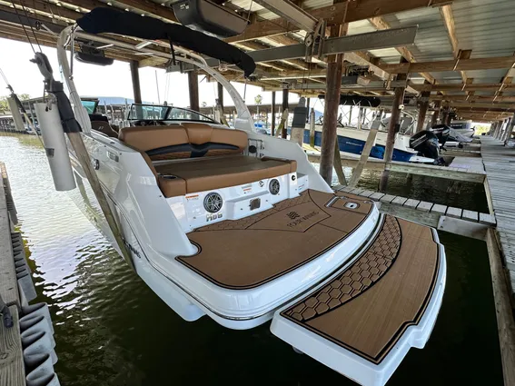 Four Winns HD8 image