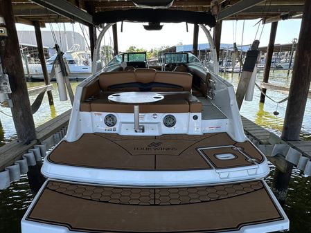 Four Winns HD8 image