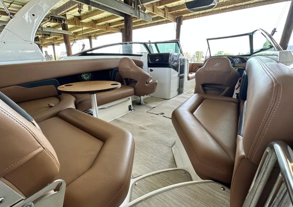 Four Winns HD8 image