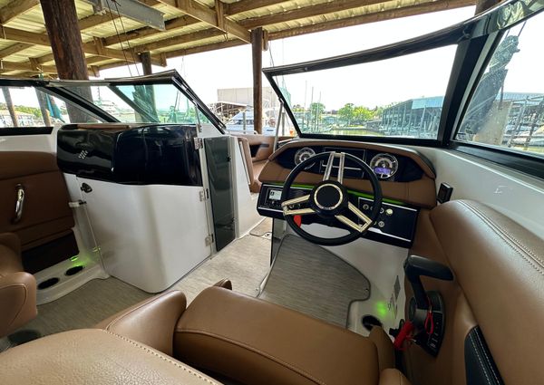 Four Winns HD8 image