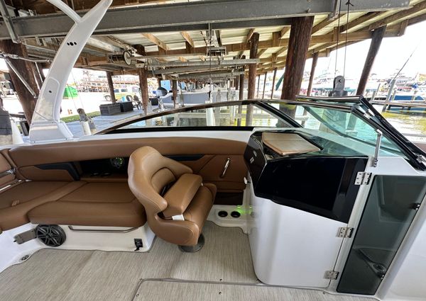 Four Winns HD8 image