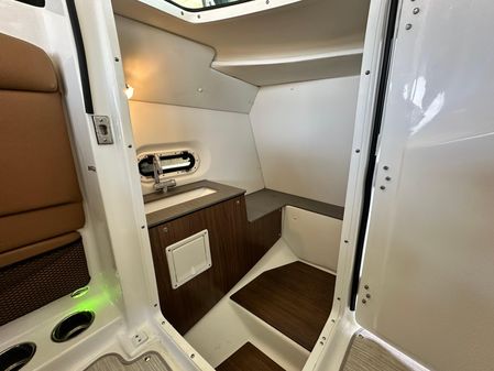 Four Winns HD8 image