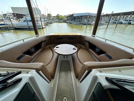 Four Winns HD8 image