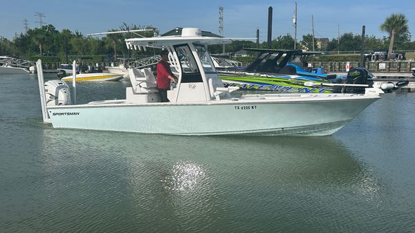 Sportsman Masters 267OE Bay Boat 