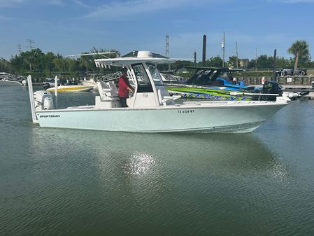 Sportsman Masters 267OE Bay Boat image