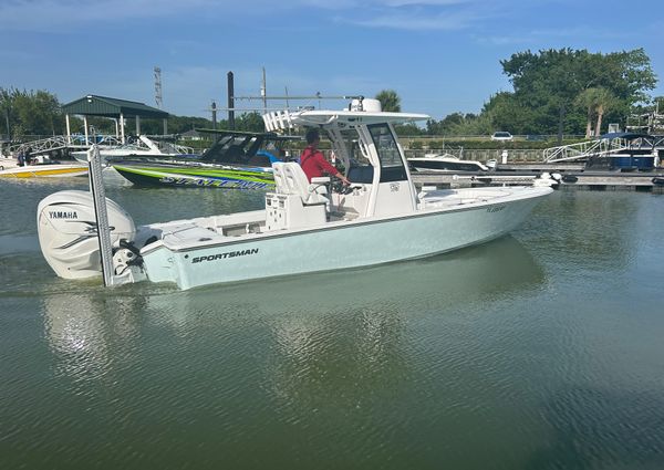 Sportsman Masters 267OE Bay Boat image