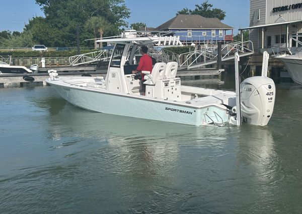 Sportsman Masters 267OE Bay Boat image