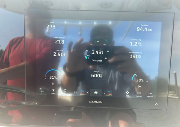 Sportsman Masters 267OE Bay Boat image