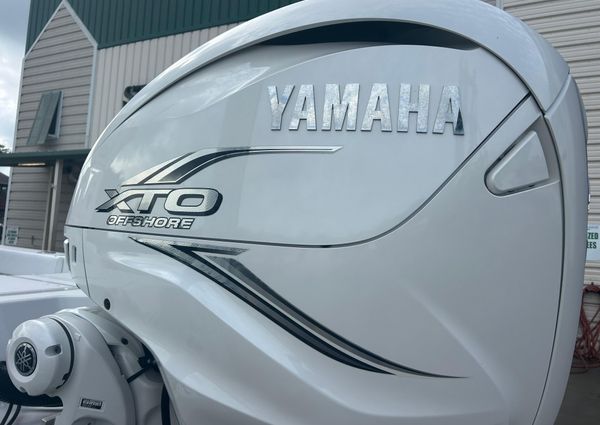 Sportsman Masters 267OE Bay Boat image