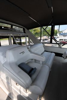 Carver 405-MOTOR-YACHT image