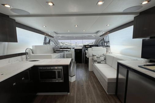 Cruisers Yachts 46 Cantius image