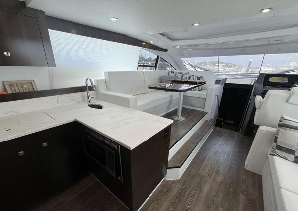 Cruisers Yachts 46 Cantius image