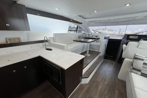 Cruisers Yachts 46 Cantius image