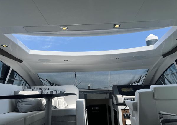 Cruisers Yachts 46 Cantius image