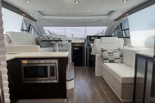 Cruisers Yachts 46 Cantius image