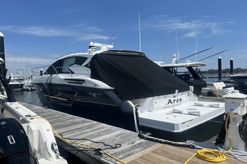 Cruisers Yachts 46 Cantius image