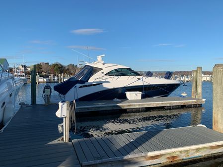 Sea Ray 410 Sundancer image